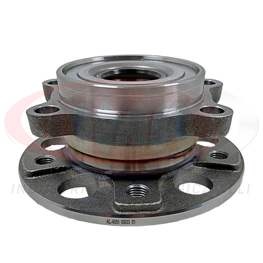 Front Wheel Hub with Bearing (forged)