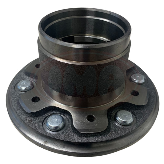 Front Wheel Hub - with bolt